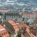 Județul Sibiu e între primele zece după ponderea copiilor. În 2023 avea mai mulți vârstnici decât tineri